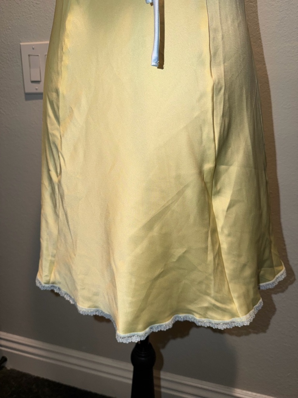 PINK x Frankie’s Bikinis Yellow Satin Slip Romper with Light Blue Trim Y2K - Picture 3 of 7